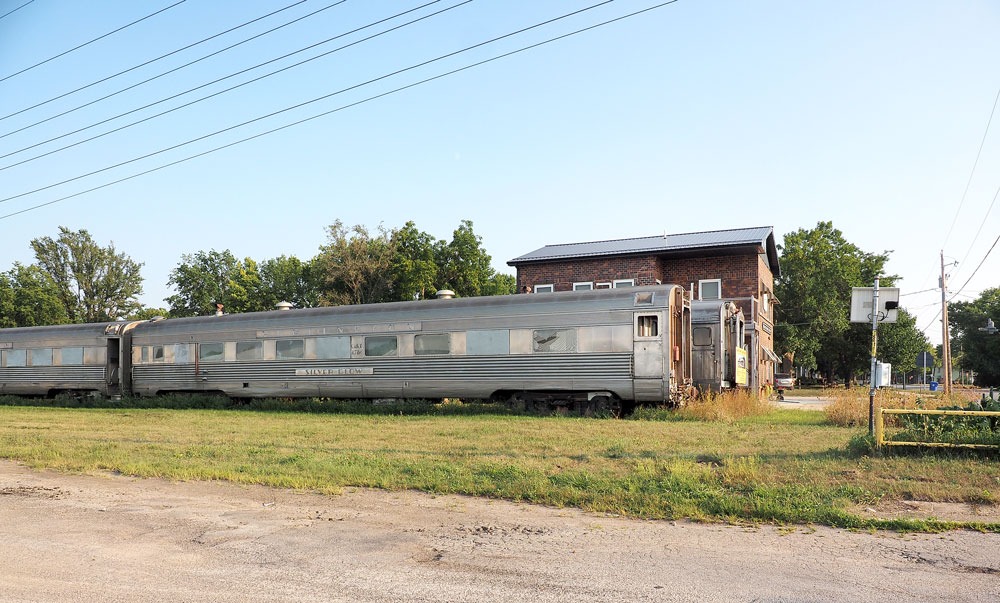 Groups ask Charles City Council for help saving old depot